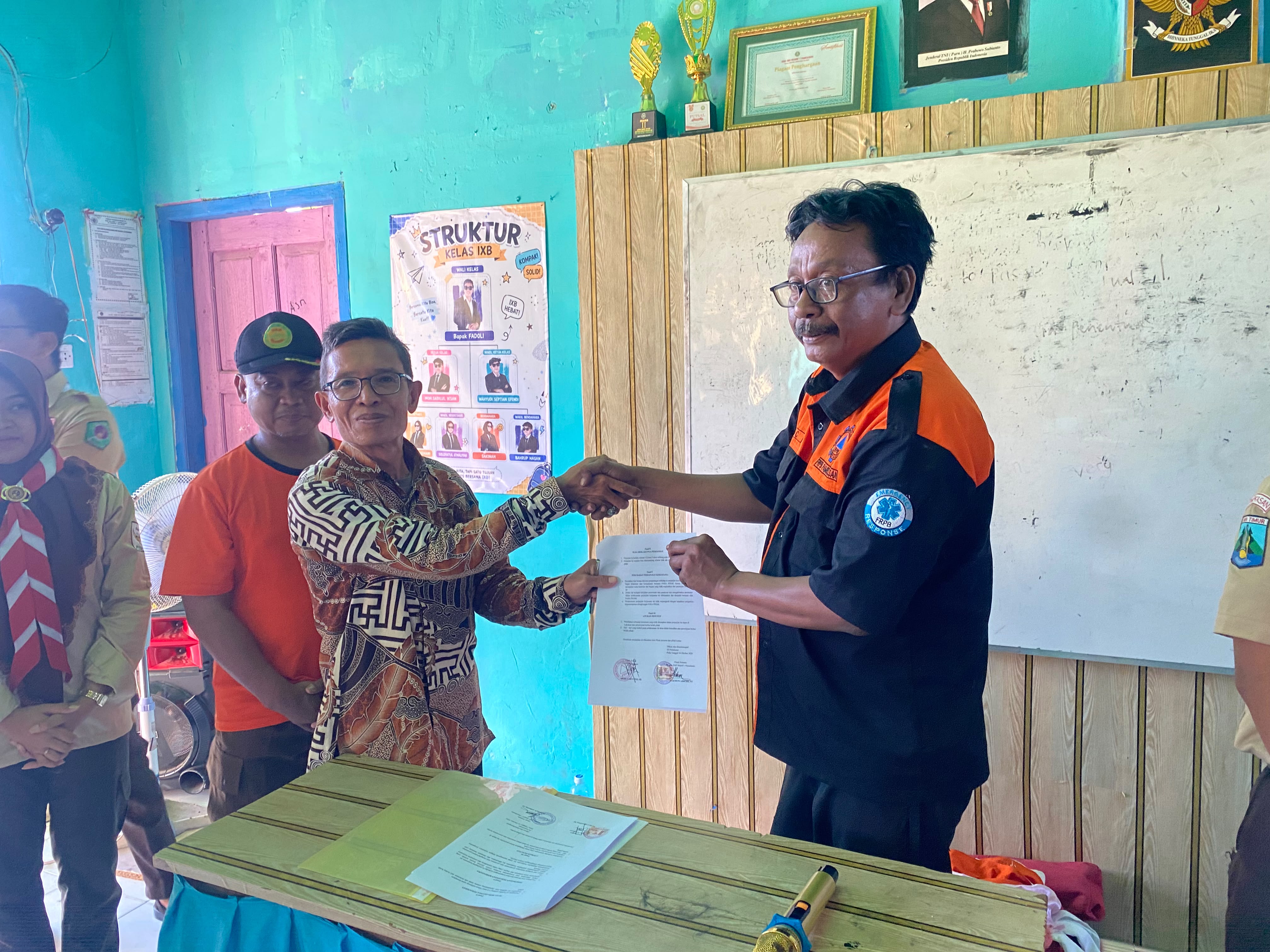 Perkuat Kesiapsiagaan Bencana, FRPB Pamekasan dan SMA Al Ma'arif Terrak Jalin Kerjasama