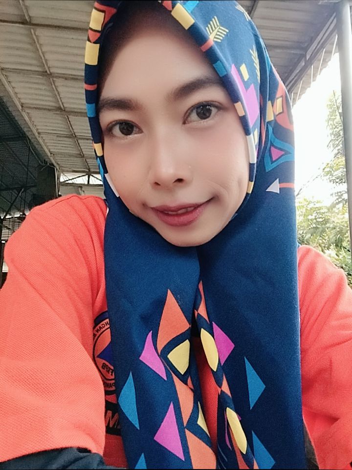 Leny Safa Hajar